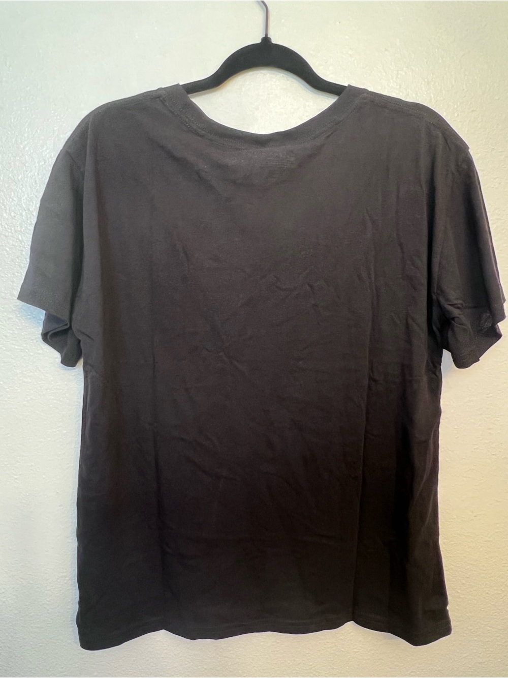 Selena Gomez Black Tee with Pink Heart Graphic - Picture 4 of 5